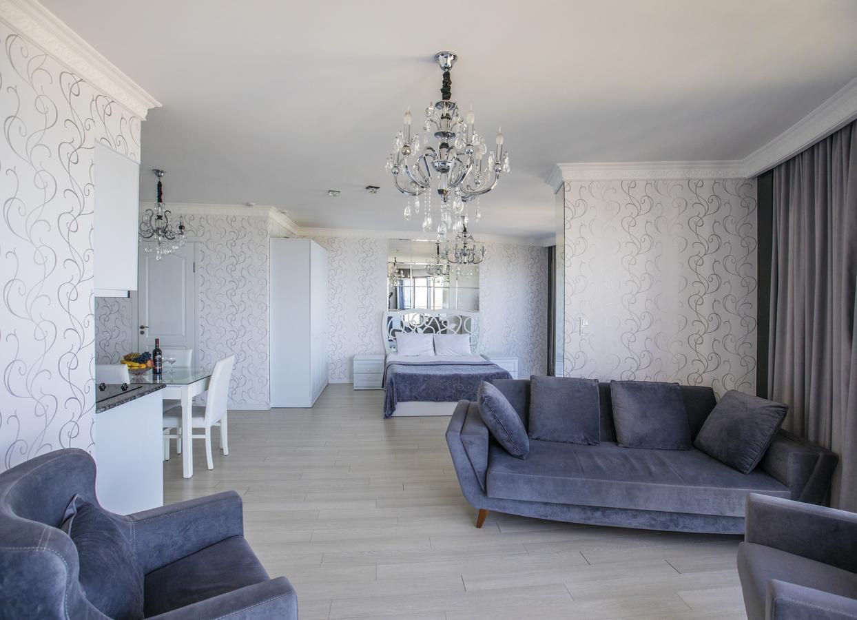 Tina'S Apartments With Panoramic Sea View Batumi Eksteriør bilde