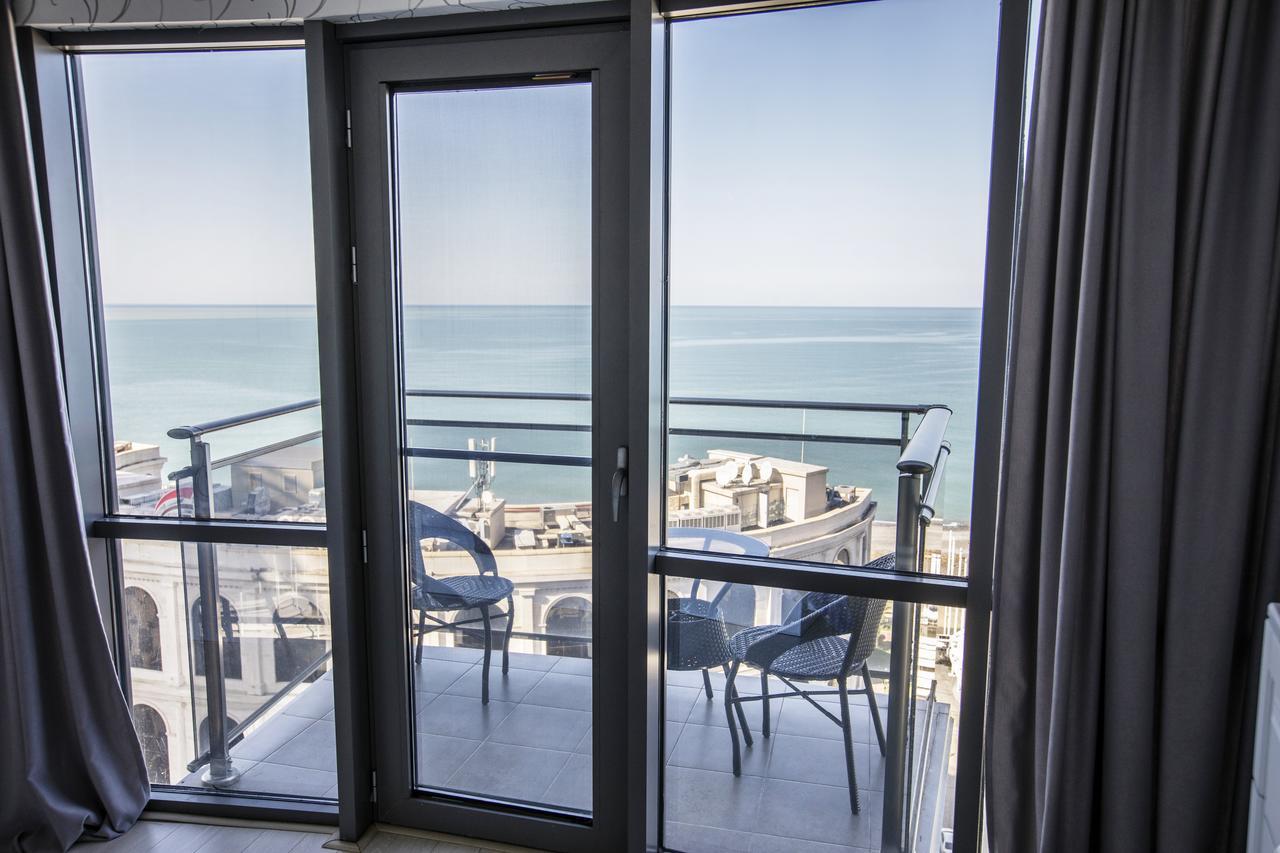 Tina'S Apartments With Panoramic Sea View Batumi Eksteriør bilde