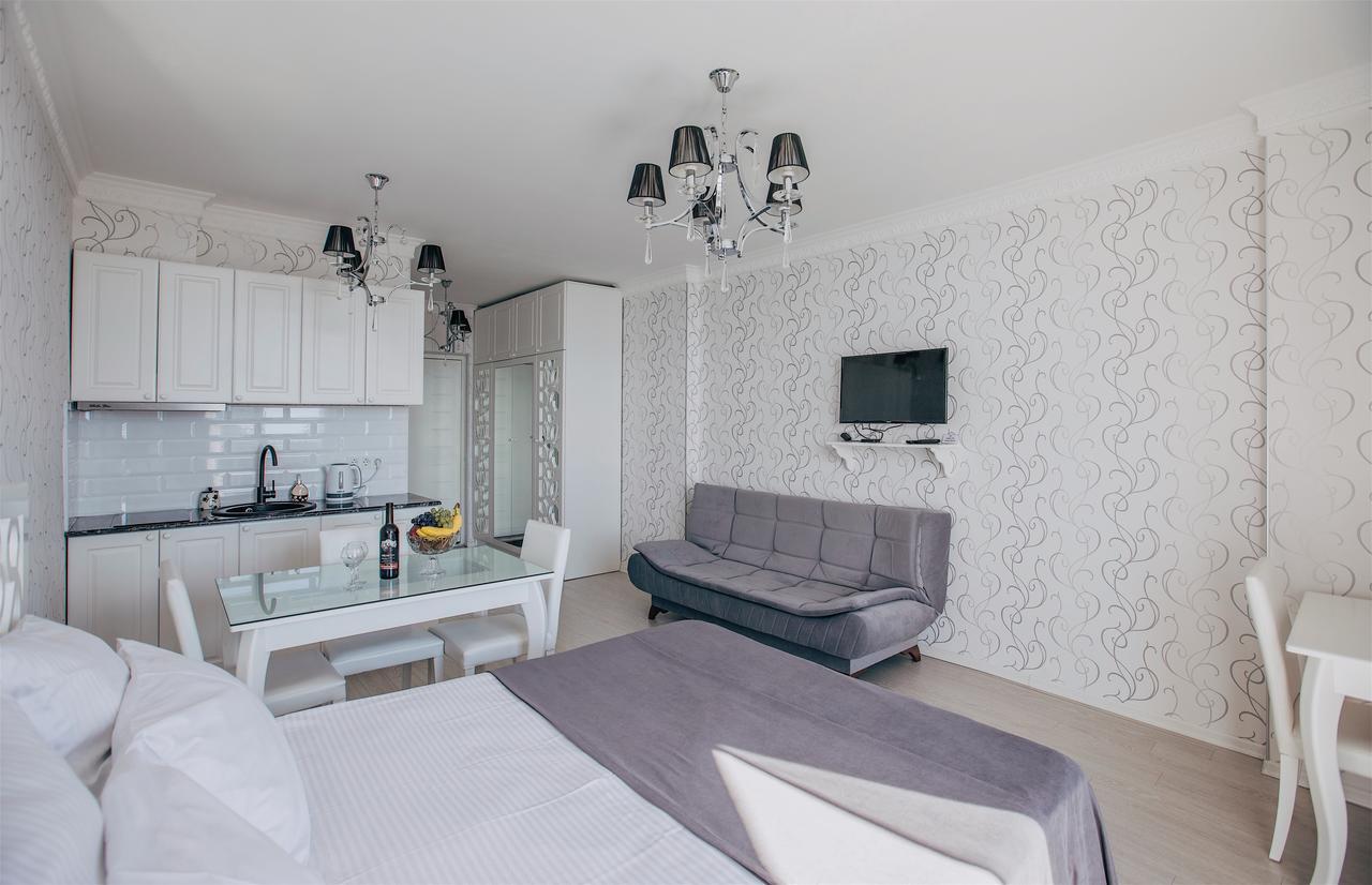 Tina'S Apartments With Panoramic Sea View Batumi Eksteriør bilde